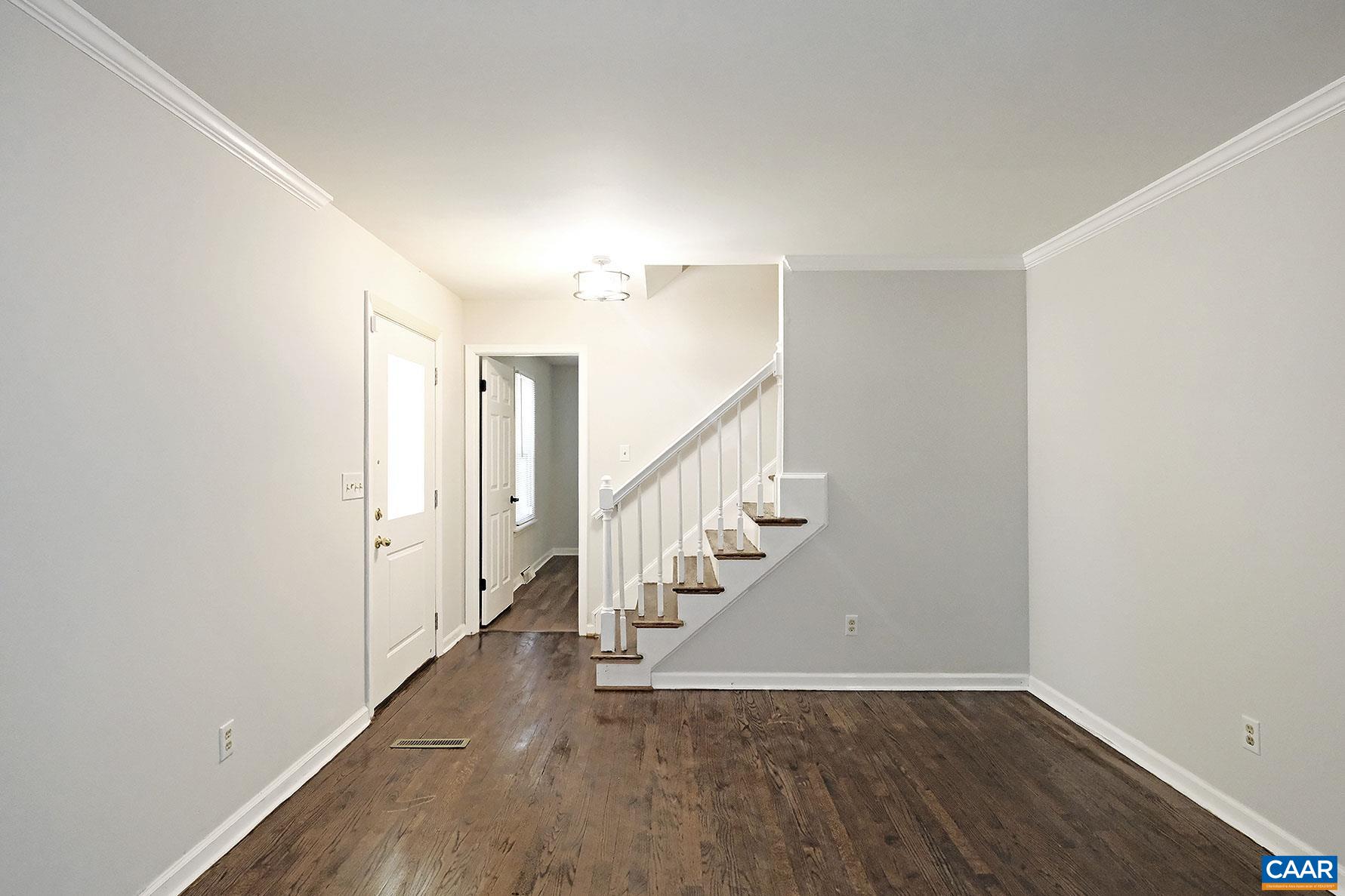 2131 VIBURNUM CT, CHARLOTTESVILLE, Virginia 22911, 3 Bedrooms Bedrooms, ,3 BathroomsBathrooms,Residential,2131 VIBURNUM CT,677904 MLS # 677904