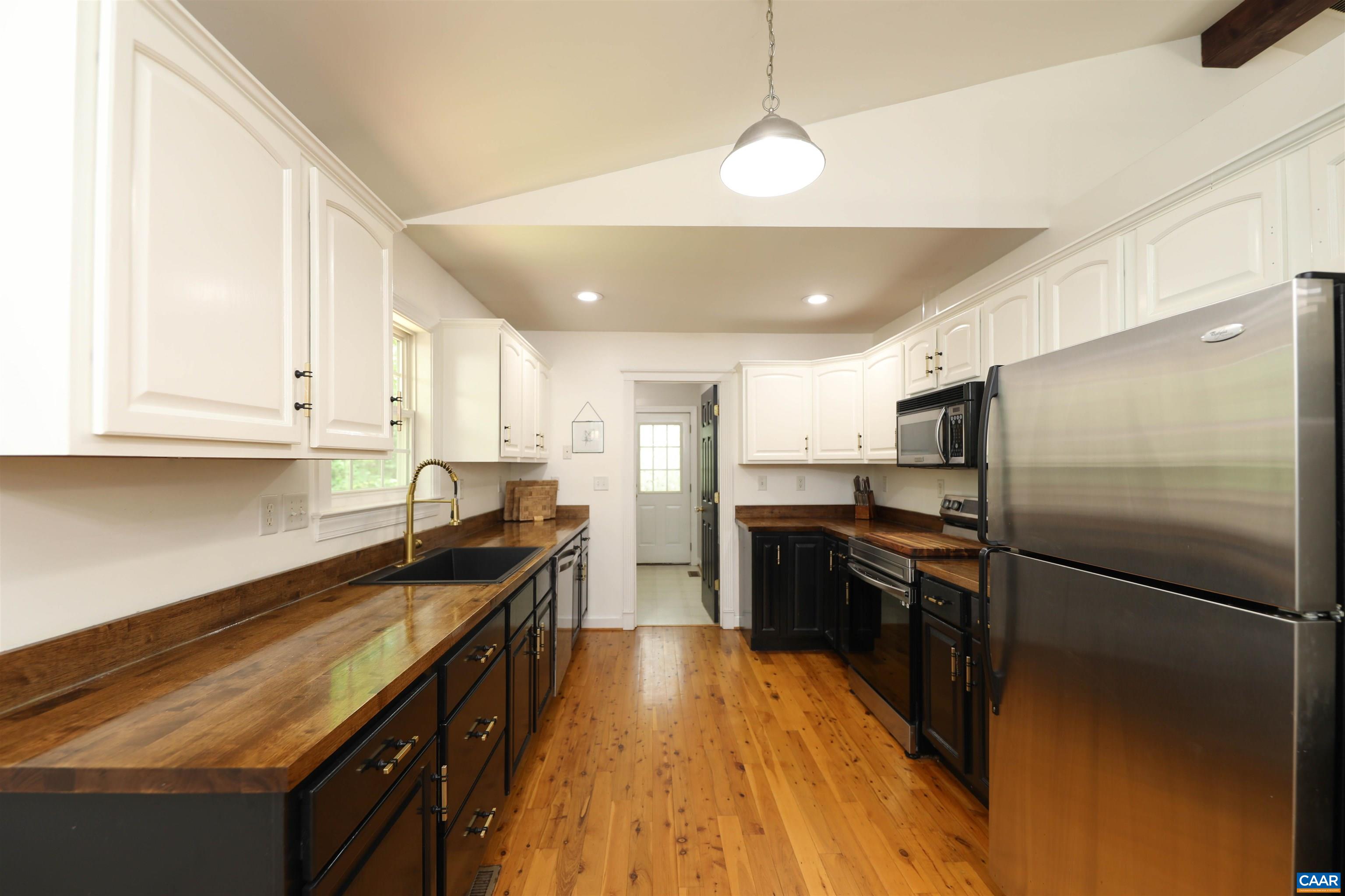 11 SHILOH CT, PALMYRA, Virginia 22963, 4 Bedrooms Bedrooms, ,3 BathroomsBathrooms,Residential,11 SHILOH CT,677909 MLS # 677909