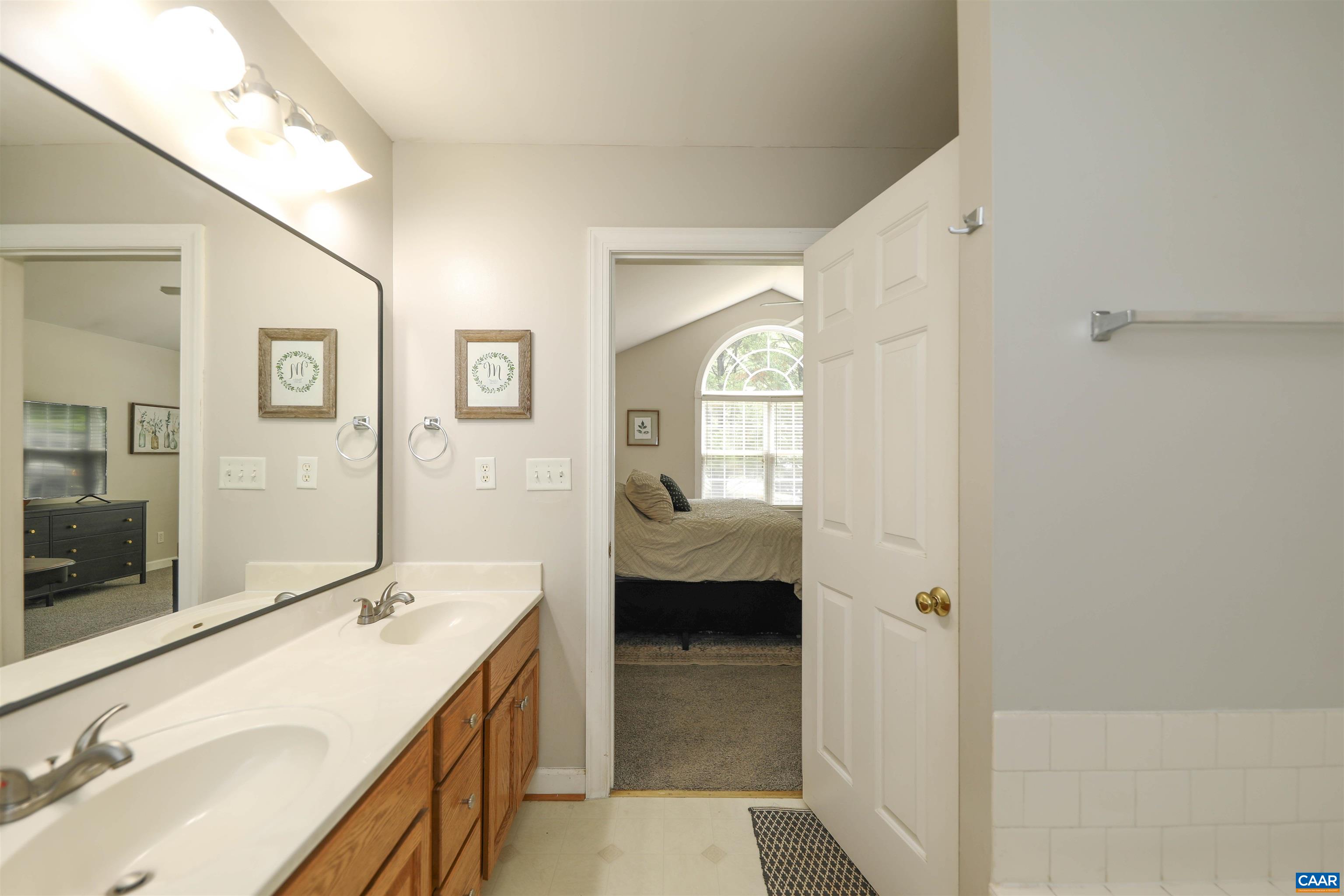 11 SHILOH CT, PALMYRA, Virginia 22963, 4 Bedrooms Bedrooms, ,3 BathroomsBathrooms,Residential,11 SHILOH CT,677909 MLS # 677909