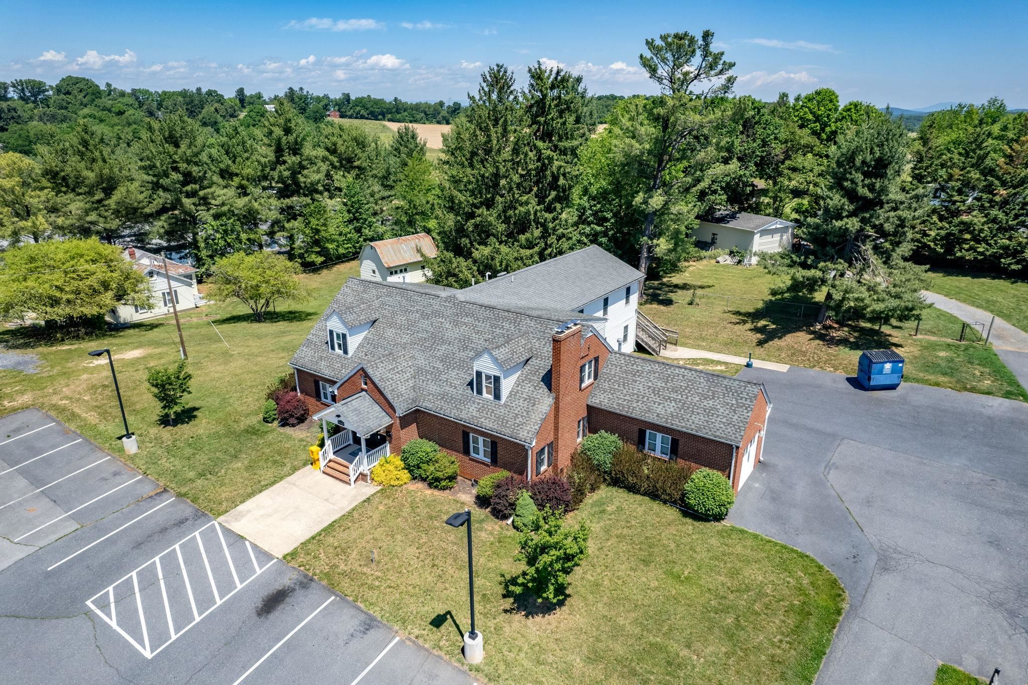 2352 JEFFERSON HWY, WAYNESBORO, Virginia 22980, ,Commercial,2352 JEFFERSON HWY,677936 MLS # 677936 2352 JEFFERSON HWY, WAYNESBORO, Virginia 22980, ,Commercial,2352 JEFFERSON HWY,677936 MLS # 677936