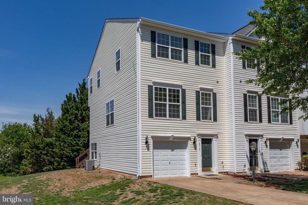 2312 FORSYTHIA DR, CULPEPER, Virginia 22701, 3 Bedrooms Bedrooms, ,2 BathroomsBathrooms,Residential,2312 FORSYTHIA DR,VACU2013392 MLS # VACU2013392