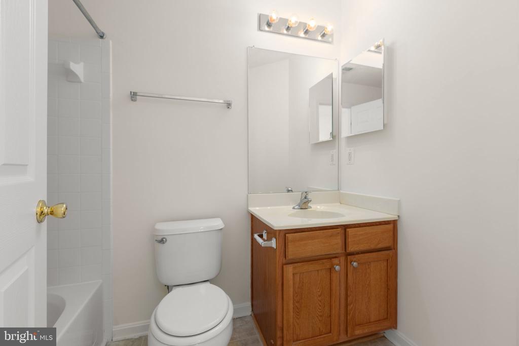 2312 FORSYTHIA DR, CULPEPER, Virginia 22701, 3 Bedrooms Bedrooms, ,2 BathroomsBathrooms,Residential,2312 FORSYTHIA DR,VACU2013392 MLS # VACU2013392
