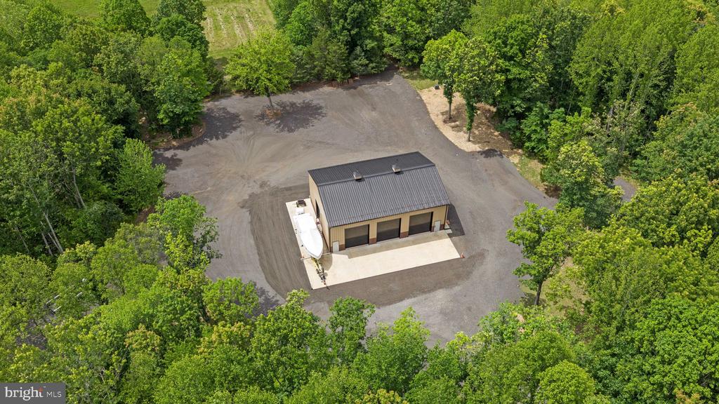12048 BRISTERSBURG RD, MIDLAND, Virginia 22728, 4 Bedrooms Bedrooms, ,4 BathroomsBathrooms,Residential,12048 BRISTERSBURG RD,VAFQ2021736 MLS # VAFQ2021736 12048 BRISTERSBURG RD, MIDLAND, Virginia 22728, 4 Bedrooms Bedrooms, ,4 BathroomsBathrooms,Residential,12048 BRISTERSBURG RD,VAFQ2021736 MLS # VAFQ2021736