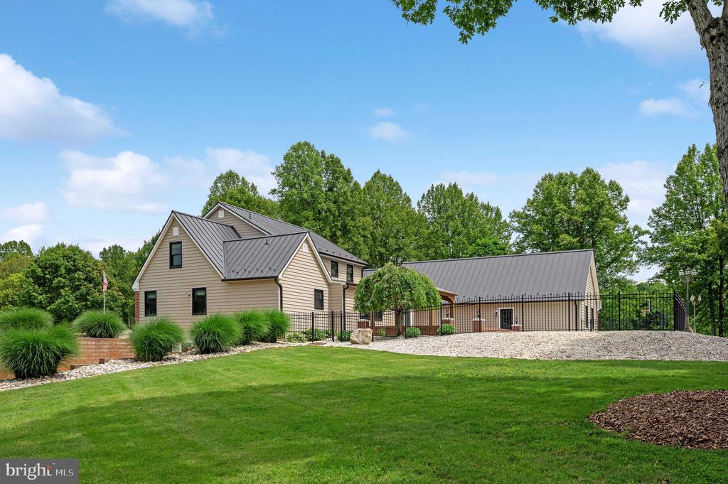 12048 BRISTERSBURG RD, MIDLAND, Virginia 22728, 4 Bedrooms Bedrooms, ,4 BathroomsBathrooms,Residential,12048 BRISTERSBURG RD,VAFQ2021736 MLS # VAFQ2021736 12048 BRISTERSBURG RD, MIDLAND, Virginia 22728, 4 Bedrooms Bedrooms, ,4 BathroomsBathrooms,Residential,12048 BRISTERSBURG RD,VAFQ2021736 MLS # VAFQ2021736