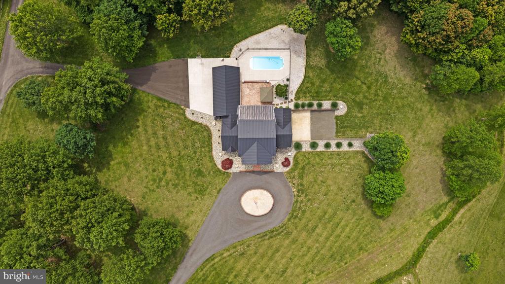 12048 BRISTERSBURG RD, MIDLAND, Virginia 22728, 4 Bedrooms Bedrooms, ,4 BathroomsBathrooms,Residential,12048 BRISTERSBURG RD,VAFQ2021736 MLS # VAFQ2021736 12048 BRISTERSBURG RD, MIDLAND, Virginia 22728, 4 Bedrooms Bedrooms, ,4 BathroomsBathrooms,Residential,12048 BRISTERSBURG RD,VAFQ2021736 MLS # VAFQ2021736