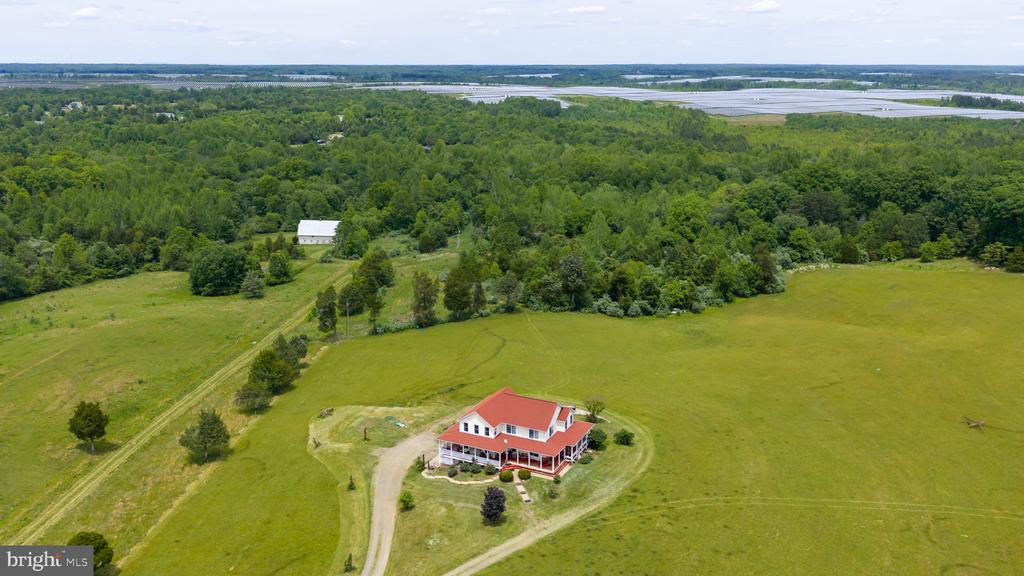 12501 W CATHARPIN RD, SPOTSYLVANIA, Virginia 22551, 4 Bedrooms Bedrooms, ,3 BathroomsBathrooms,Residential,12501 W CATHARPIN RD,VASP2042524 MLS # VASP2042524