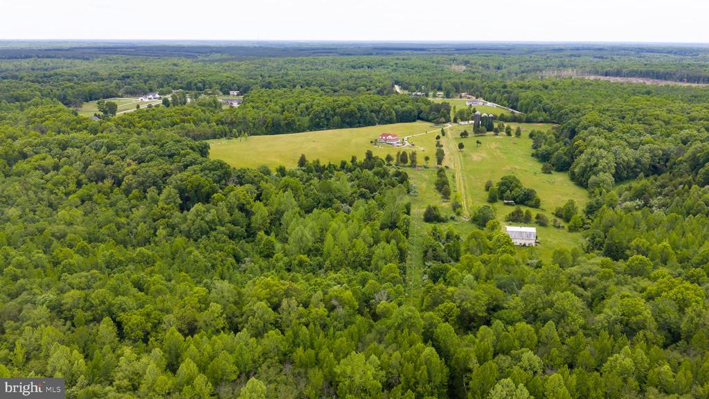 12501 W CATHARPIN RD, SPOTSYLVANIA, Virginia 22551, 4 Bedrooms Bedrooms, ,3 BathroomsBathrooms,Residential,12501 W CATHARPIN RD,VASP2042524 MLS # VASP2042524