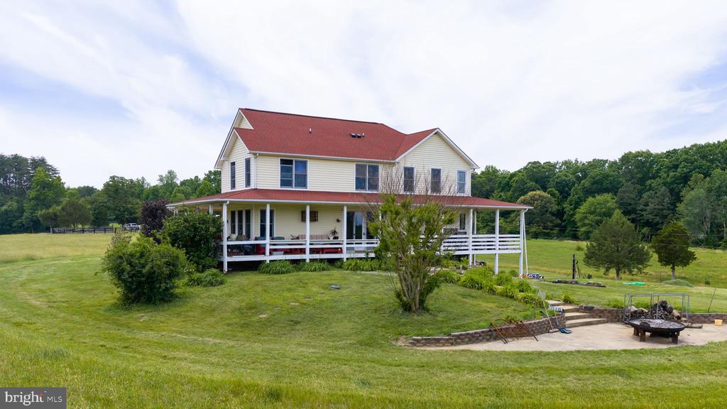12501 W CATHARPIN RD, SPOTSYLVANIA, Virginia 22551, 4 Bedrooms Bedrooms, ,3 BathroomsBathrooms,Residential,12501 W CATHARPIN RD,VASP2042524 MLS # VASP2042524