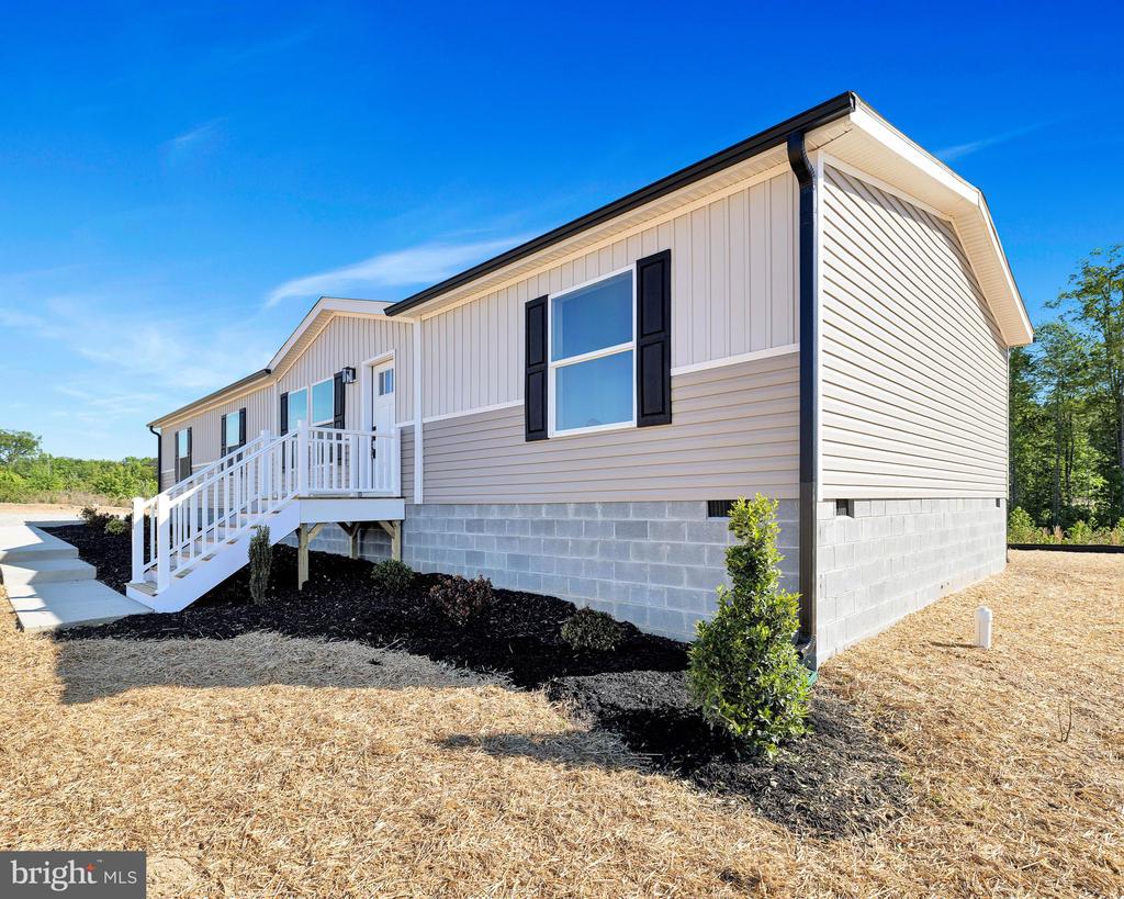 241 MOOREFIELD RD, MINERAL, Virginia 23117, 3 Bedrooms Bedrooms, ,2 BathroomsBathrooms,Residential,241 MOOREFIELD RD,VALA2010008 MLS # VALA2010008