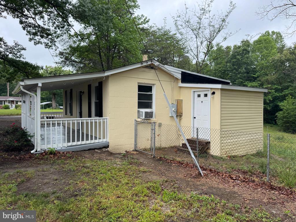 9015 LEGATO LN, SPOTSYLVANIA, Virginia 22551, 2 Bedrooms Bedrooms, ,1 BathroomBathrooms,Residential,9015 LEGATO LN,VASP2042548 MLS # VASP2042548