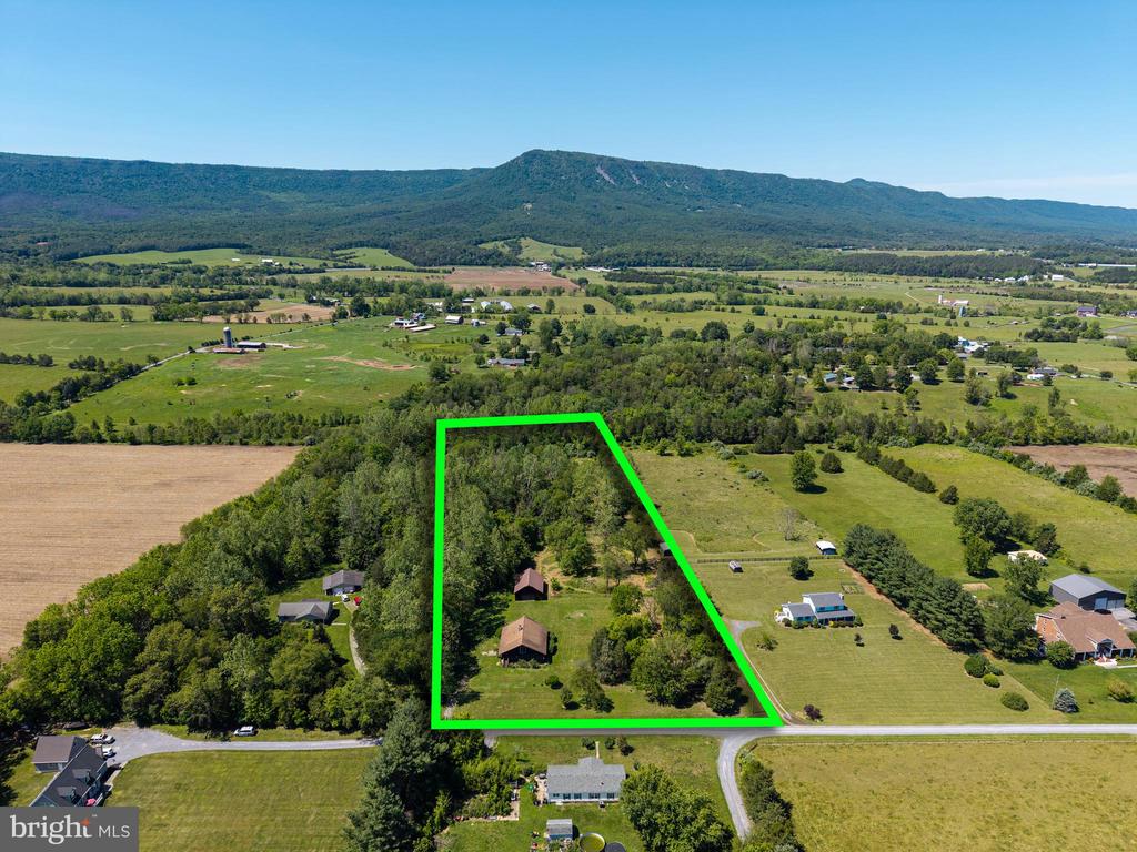 214 MIMOSA LN, LURAY, Virginia 22835, 3 Bedrooms Bedrooms, ,1 BathroomBathrooms,Residential,214 MIMOSA LN,VAPA2006514 MLS # VAPA2006514
