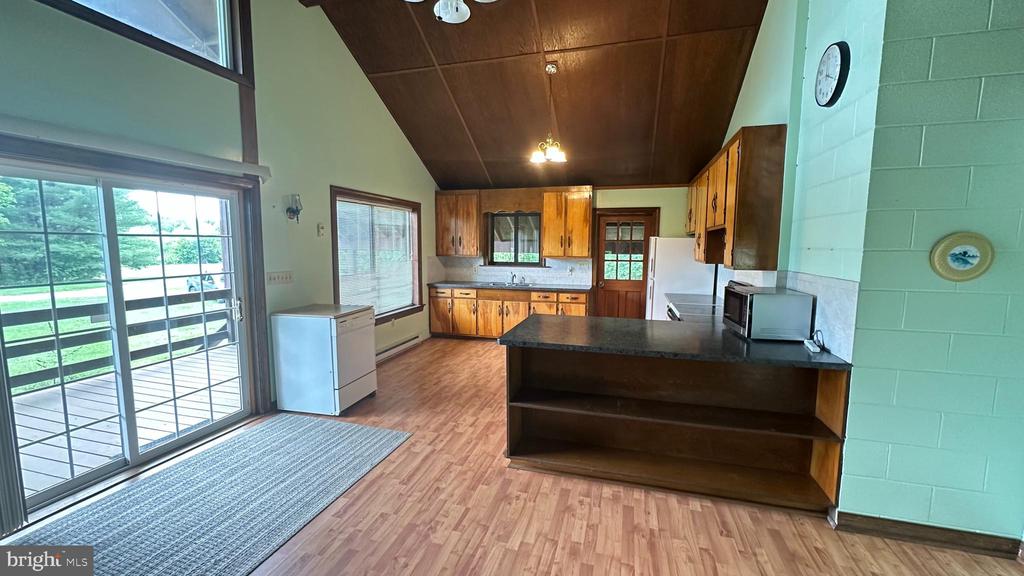214 MIMOSA LN, LURAY, Virginia 22835, 3 Bedrooms Bedrooms, ,1 BathroomBathrooms,Residential,214 MIMOSA LN,VAPA2006514 MLS # VAPA2006514