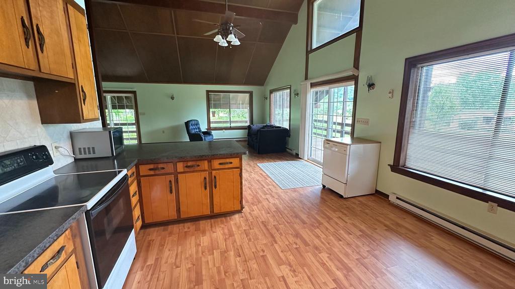 214 MIMOSA LN, LURAY, Virginia 22835, 3 Bedrooms Bedrooms, ,1 BathroomBathrooms,Residential,214 MIMOSA LN,VAPA2006514 MLS # VAPA2006514