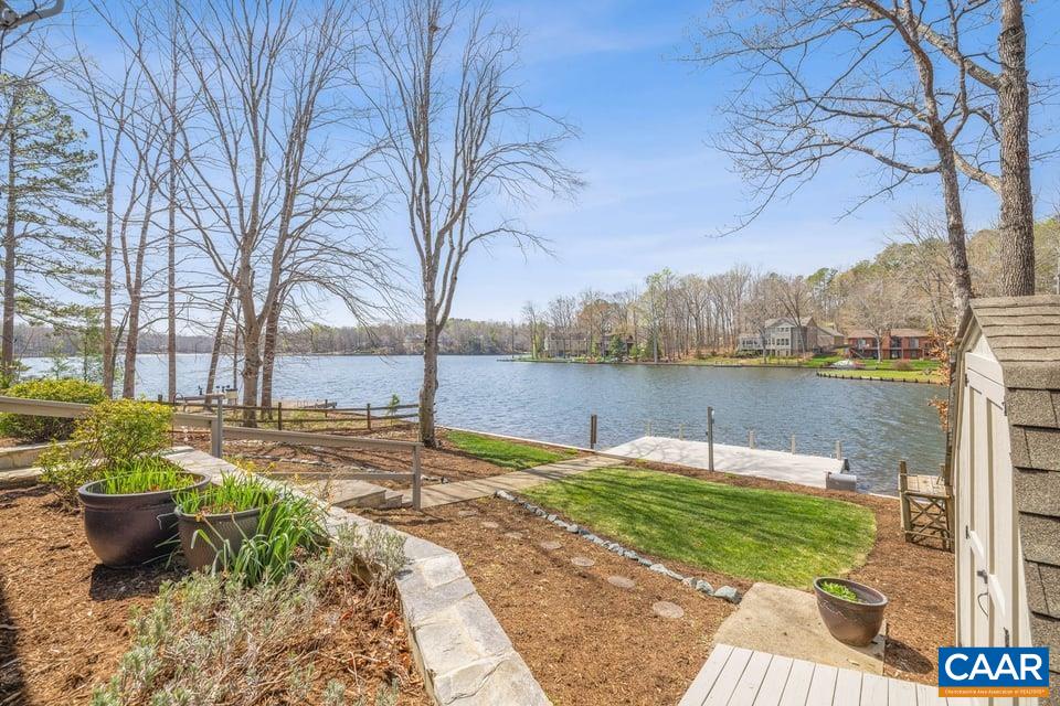 27 ASHLAWN BLVD, PALMYRA, Virginia 22963, 5 Bedrooms Bedrooms, ,3 BathroomsBathrooms,Residential,27 ASHLAWN BLVD,675287 MLS # 675287