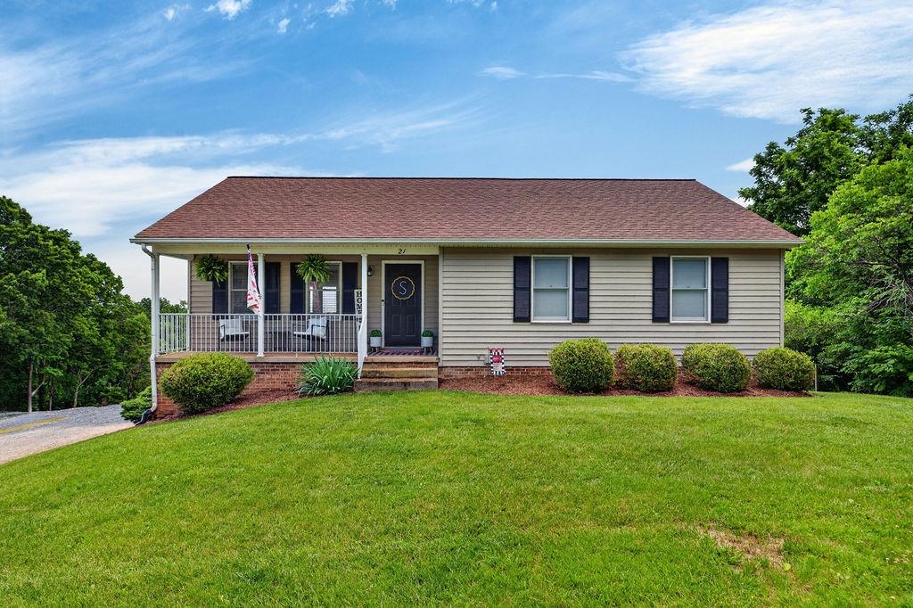 21 CHEYENNE LN, STAUNTON, Virginia 24401, 3 Bedrooms Bedrooms, ,3 BathroomsBathrooms,Residential,21 CHEYENNE LN,677937 MLS # 677937