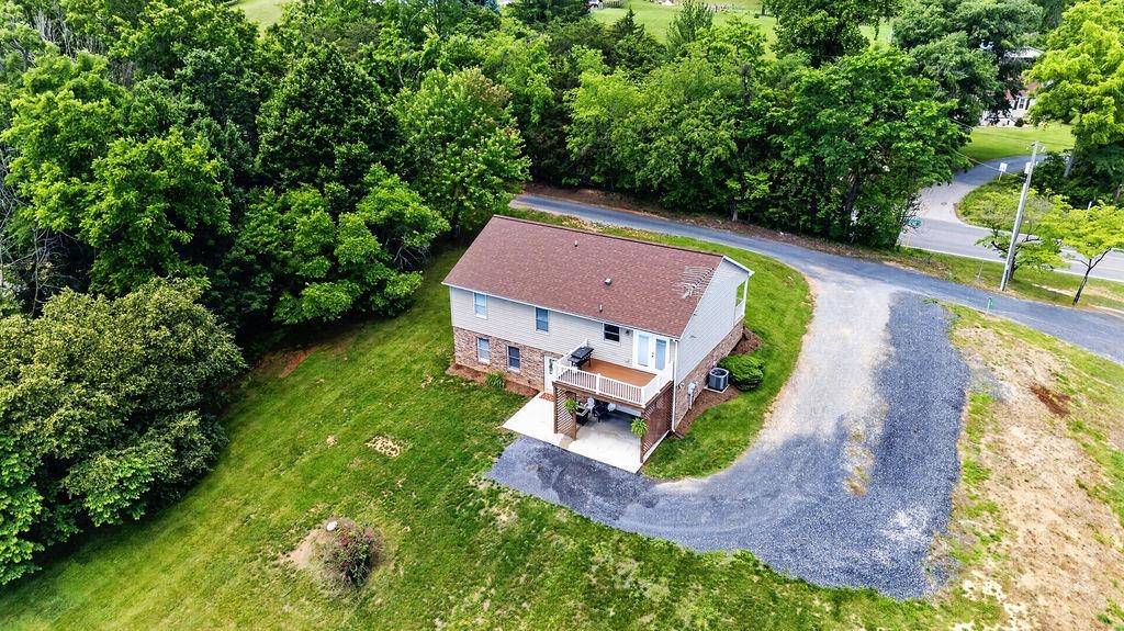 21 CHEYENNE LN, STAUNTON, Virginia 24401, 3 Bedrooms Bedrooms, ,3 BathroomsBathrooms,Residential,21 CHEYENNE LN,677937 MLS # 677937