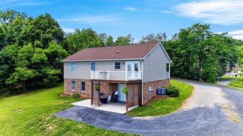 21 CHEYENNE LN, STAUNTON, Virginia 24401, 3 Bedrooms Bedrooms, ,3 BathroomsBathrooms,Residential,21 CHEYENNE LN,677937 MLS # 677937