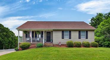 21 CHEYENNE LN, STAUNTON, Virginia 24401, 3 Bedrooms Bedrooms, ,3 BathroomsBathrooms,Residential,21 CHEYENNE LN,677937 MLS # 677937