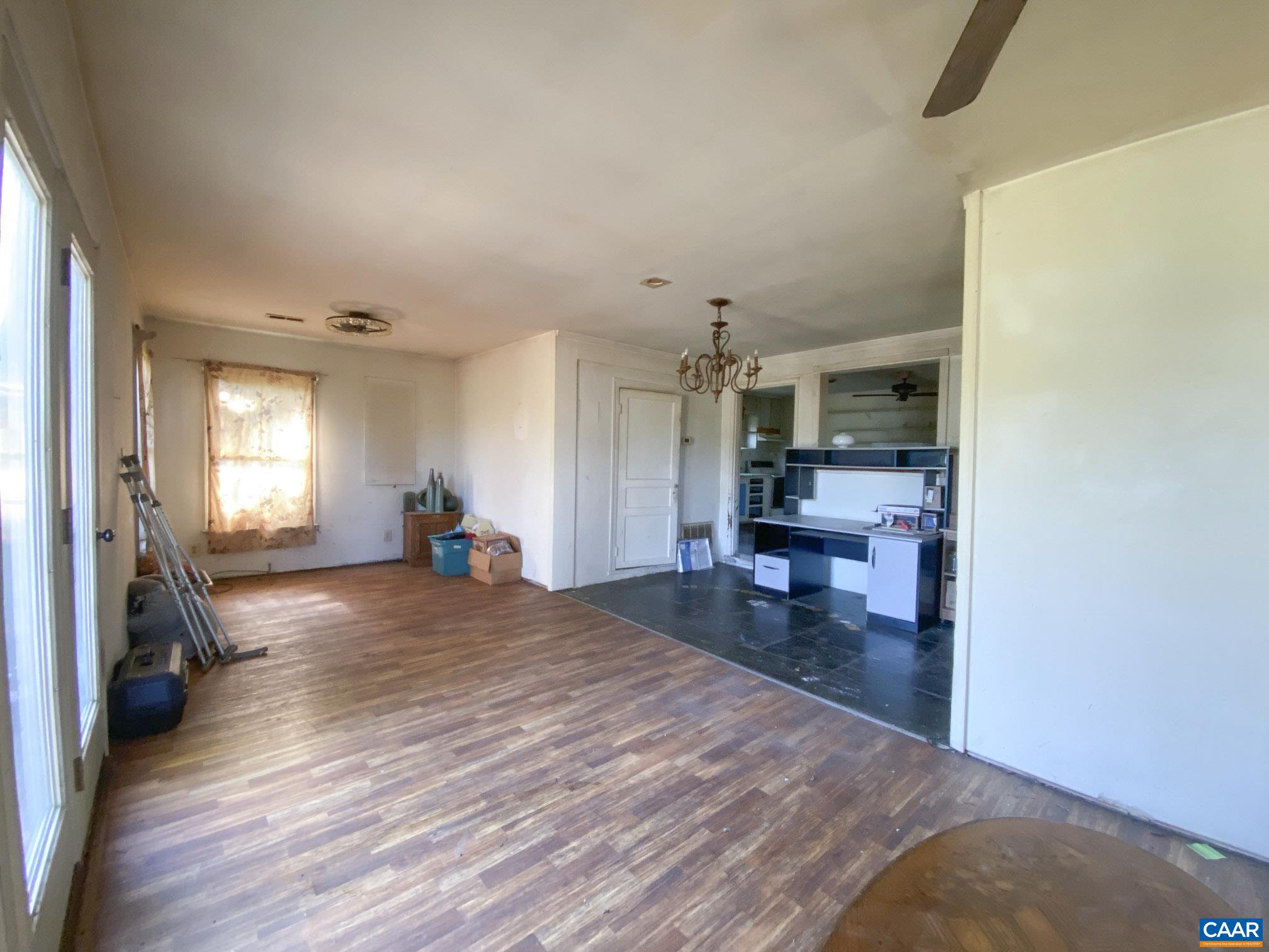 3984 PRESIDENTS RD, SCOTTSVILLE, Virginia 24590, 3 Bedrooms Bedrooms, ,2 BathroomsBathrooms,Residential,Albemarle Homestead Opportunity!,3984 PRESIDENTS RD,677941 MLS # 677941