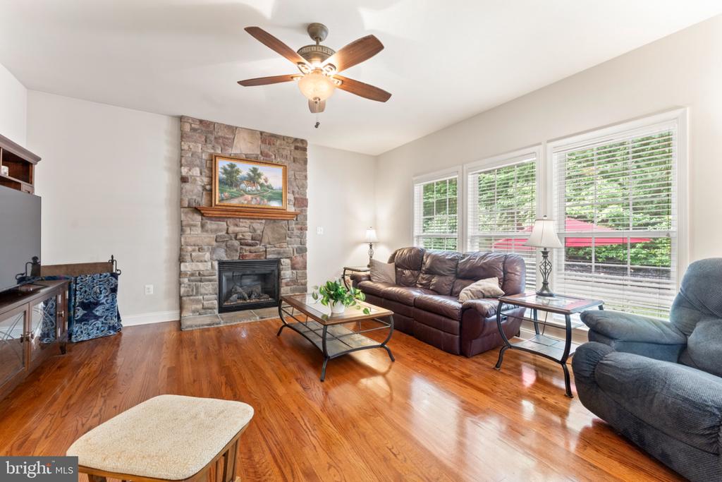 6020 W COPPER MOUNTAIN DR, SPOTSYLVANIA, Virginia 22553, 4 Bedrooms Bedrooms, ,3 BathroomsBathrooms,Residential,6020 W COPPER MOUNTAIN DR,VASP2042302 MLS # VASP2042302
