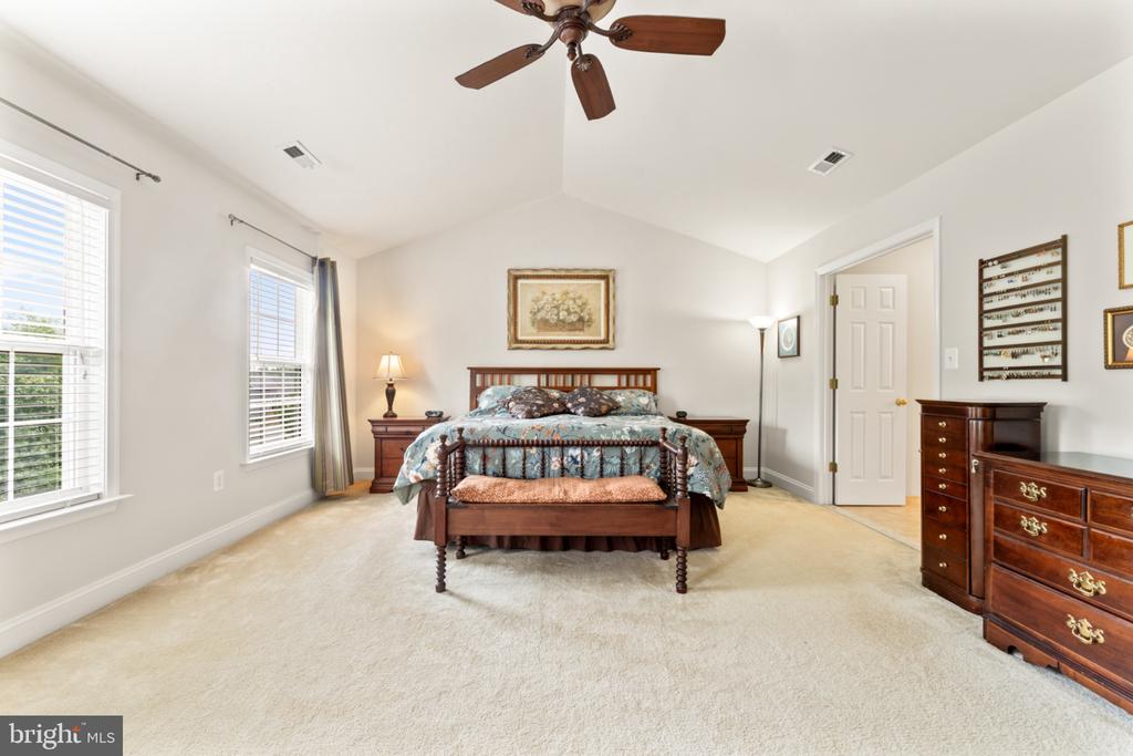 6020 W COPPER MOUNTAIN DR, SPOTSYLVANIA, Virginia 22553, 4 Bedrooms Bedrooms, ,3 BathroomsBathrooms,Residential,6020 W COPPER MOUNTAIN DR,VASP2042302 MLS # VASP2042302