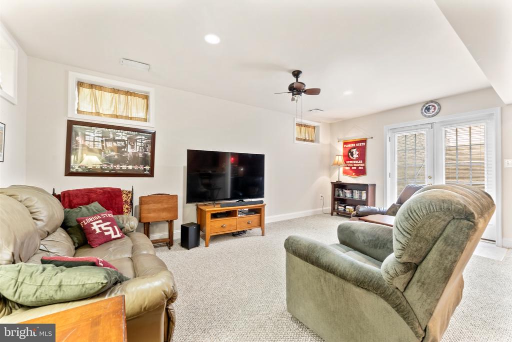 6020 W COPPER MOUNTAIN DR, SPOTSYLVANIA, Virginia 22553, 4 Bedrooms Bedrooms, ,3 BathroomsBathrooms,Residential,6020 W COPPER MOUNTAIN DR,VASP2042302 MLS # VASP2042302