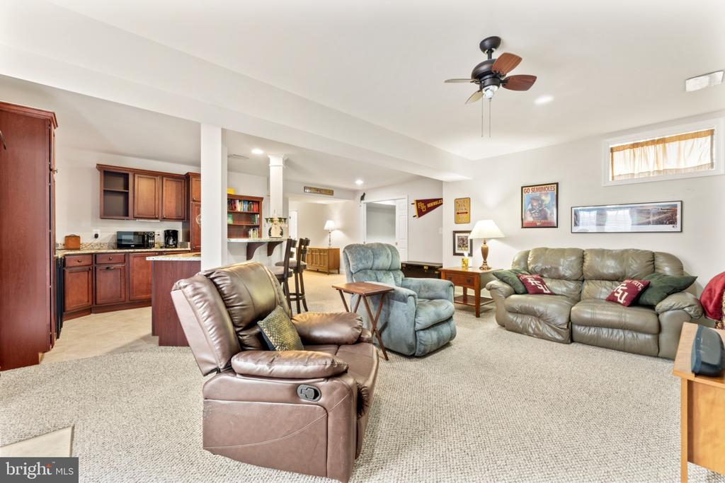 6020 W COPPER MOUNTAIN DR, SPOTSYLVANIA, Virginia 22553, 4 Bedrooms Bedrooms, ,3 BathroomsBathrooms,Residential,6020 W COPPER MOUNTAIN DR,VASP2042302 MLS # VASP2042302