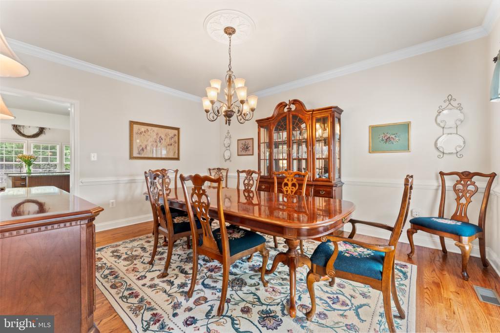 6020 W COPPER MOUNTAIN DR, SPOTSYLVANIA, Virginia 22553, 4 Bedrooms Bedrooms, ,3 BathroomsBathrooms,Residential,6020 W COPPER MOUNTAIN DR,VASP2042302 MLS # VASP2042302