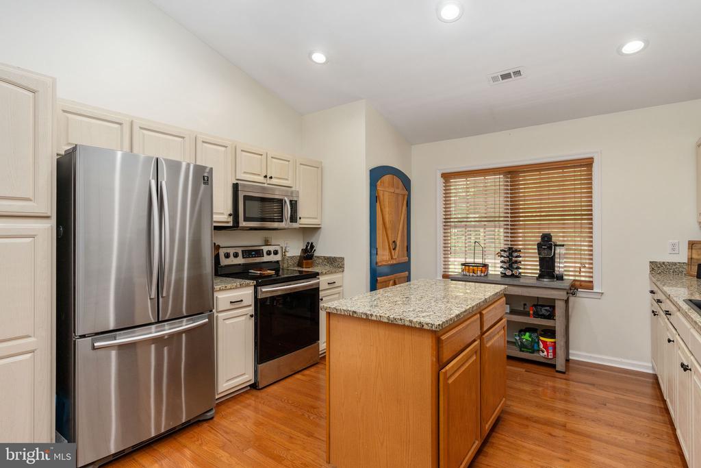 26371 INDIAN TRACE TRL, UNIONVILLE, Virginia 22567, 3 Bedrooms Bedrooms, ,2 BathroomsBathrooms,Residential,26371 INDIAN TRACE TRL,VAOR2014296 MLS # VAOR2014296