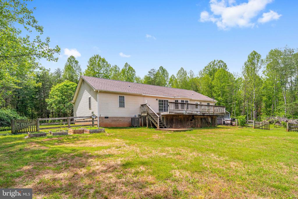 26371 INDIAN TRACE TRL, UNIONVILLE, Virginia 22567, 3 Bedrooms Bedrooms, ,2 BathroomsBathrooms,Residential,26371 INDIAN TRACE TRL,VAOR2014296 MLS # VAOR2014296