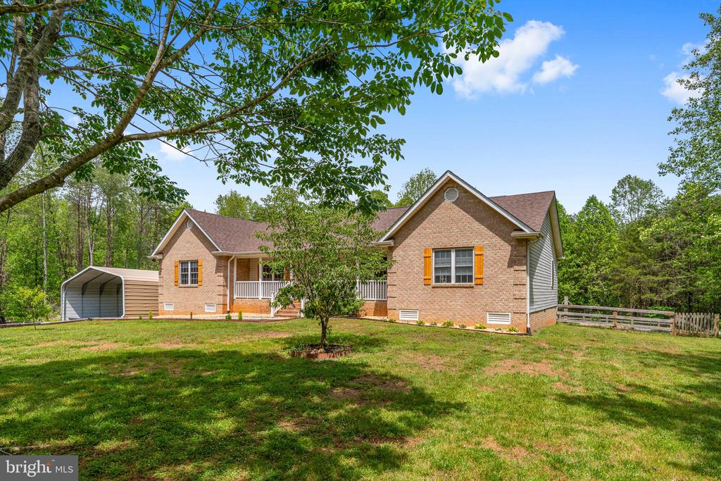 26371 INDIAN TRACE TRL, UNIONVILLE, Virginia 22567, 3 Bedrooms Bedrooms, ,2 BathroomsBathrooms,Residential,26371 INDIAN TRACE TRL,VAOR2014296 MLS # VAOR2014296