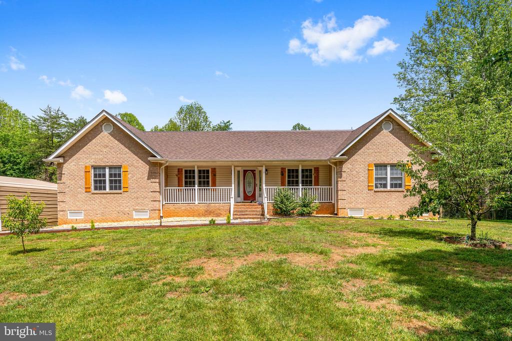 26371 INDIAN TRACE TRL, UNIONVILLE, Virginia 22567, 3 Bedrooms Bedrooms, ,2 BathroomsBathrooms,Residential,26371 INDIAN TRACE TRL,VAOR2014296 MLS # VAOR2014296