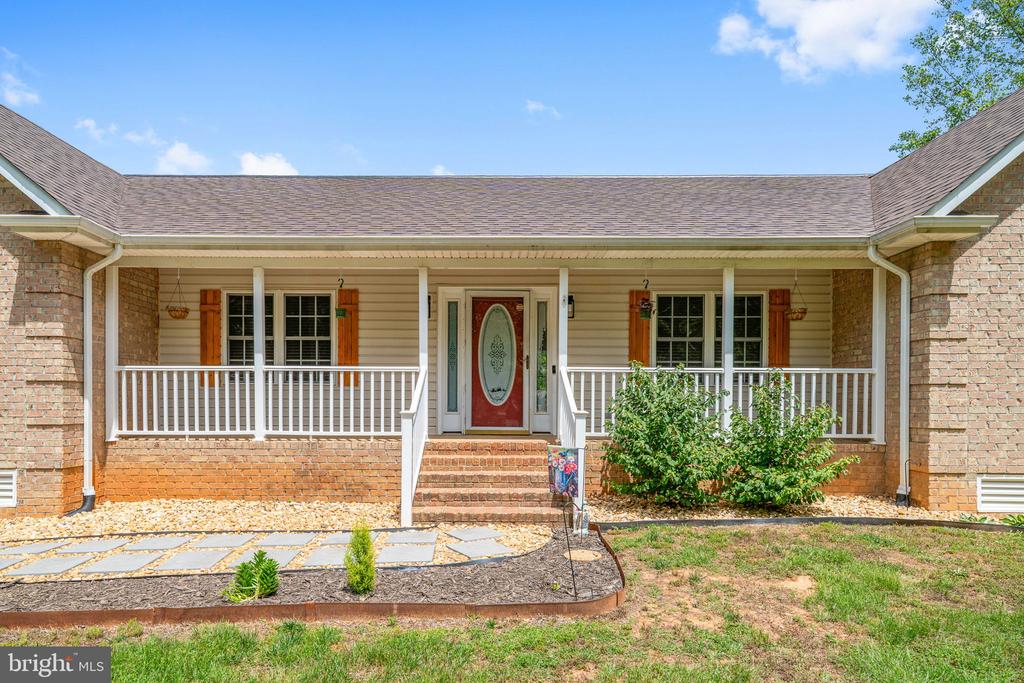 26371 INDIAN TRACE TRL, UNIONVILLE, Virginia 22567, 3 Bedrooms Bedrooms, ,2 BathroomsBathrooms,Residential,26371 INDIAN TRACE TRL,VAOR2014296 MLS # VAOR2014296