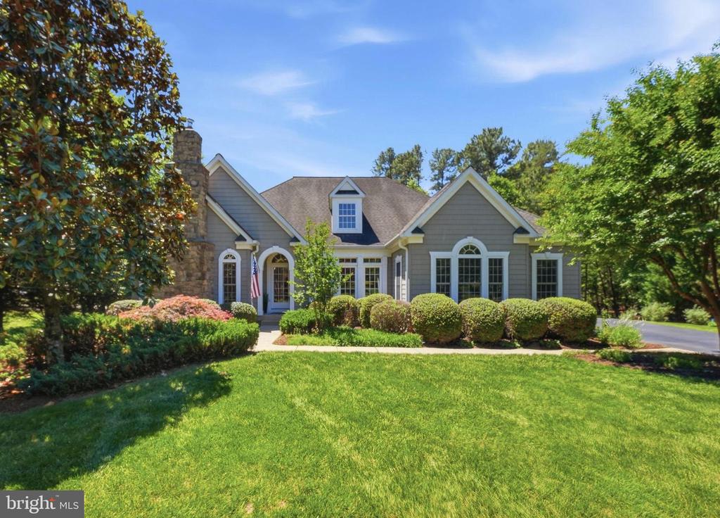 10702 CEDAR CREEK DR, SPOTSYLVANIA, Virginia 22551, 5 Bedrooms Bedrooms, ,5 BathroomsBathrooms,Residential,10702 CEDAR CREEK DR,VASP2042554 MLS # VASP2042554