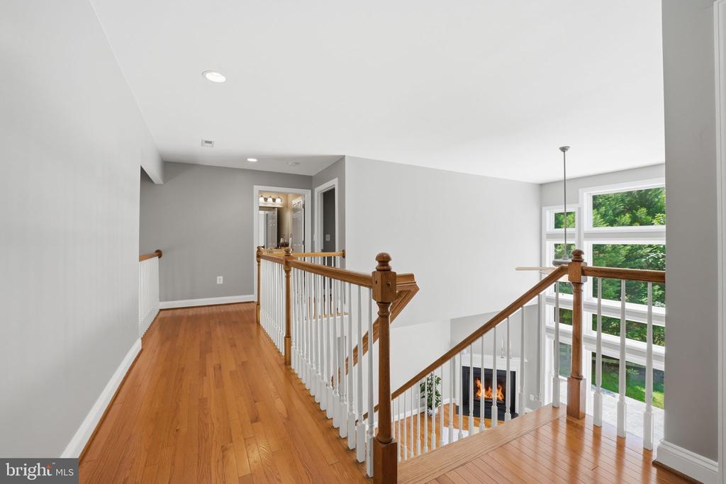 10702 CEDAR CREEK DR, SPOTSYLVANIA, Virginia 22551, 5 Bedrooms Bedrooms, ,5 BathroomsBathrooms,Residential,10702 CEDAR CREEK DR,VASP2042554 MLS # VASP2042554