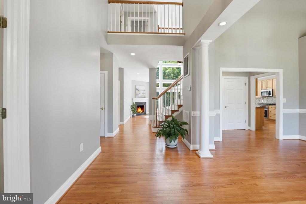 10702 CEDAR CREEK DR, SPOTSYLVANIA, Virginia 22551, 5 Bedrooms Bedrooms, ,5 BathroomsBathrooms,Residential,10702 CEDAR CREEK DR,VASP2042554 MLS # VASP2042554