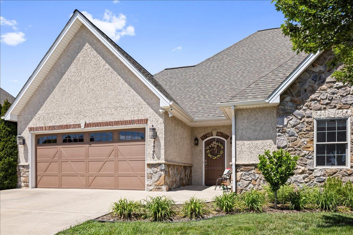 1720 SHERRY LN, HARRISONBURG, Virginia 22801, 3 Bedrooms Bedrooms, ,4 BathroomsBathrooms,Residential,1720 Sherry Ln.,1720 SHERRY LN,677541 MLS # 677541