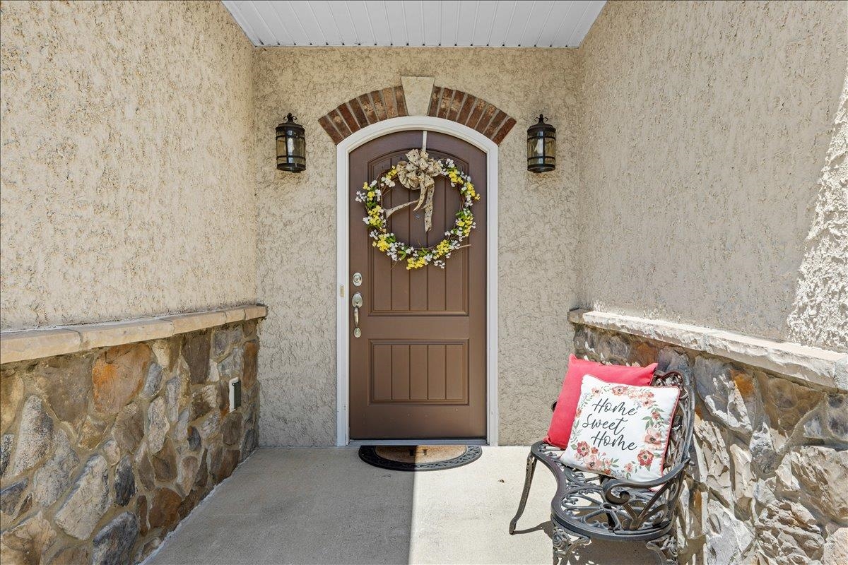 1720 SHERRY LN, HARRISONBURG, Virginia 22801, 3 Bedrooms Bedrooms, ,4 BathroomsBathrooms,Residential,1720 Sherry Ln.,1720 SHERRY LN,677541 MLS # 677541