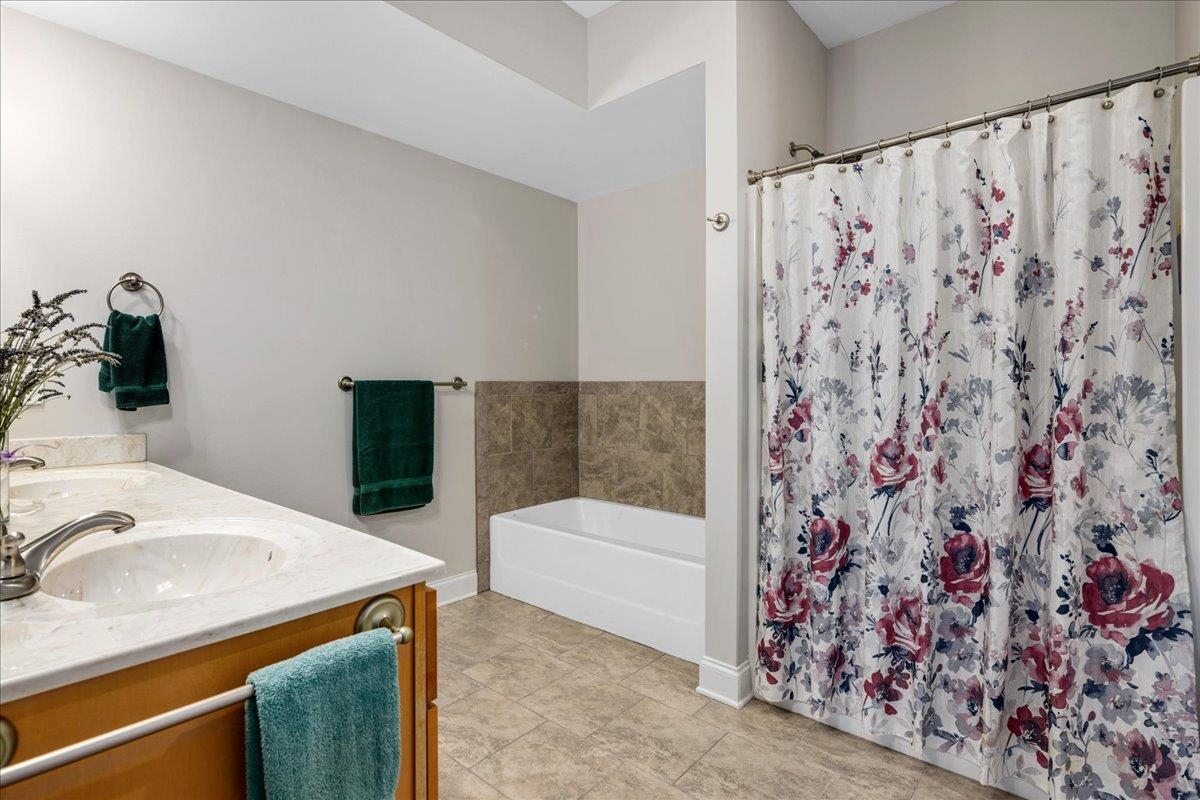 1720 SHERRY LN, HARRISONBURG, Virginia 22801, 3 Bedrooms Bedrooms, ,4 BathroomsBathrooms,Residential,1720 Sherry Ln.,1720 SHERRY LN,677541 MLS # 677541