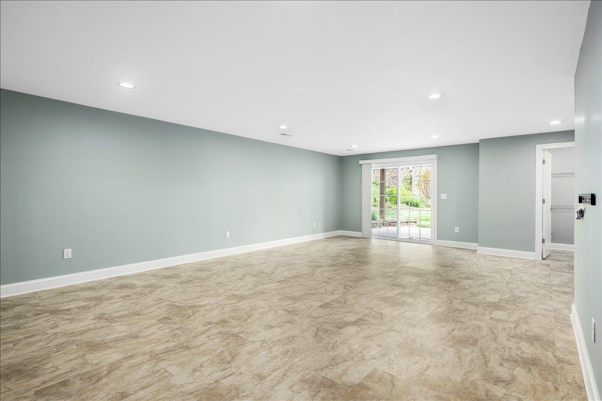 1720 SHERRY LN, HARRISONBURG, Virginia 22801, 3 Bedrooms Bedrooms, ,4 BathroomsBathrooms,Residential,1720 Sherry Ln.,1720 SHERRY LN,677541 MLS # 677541