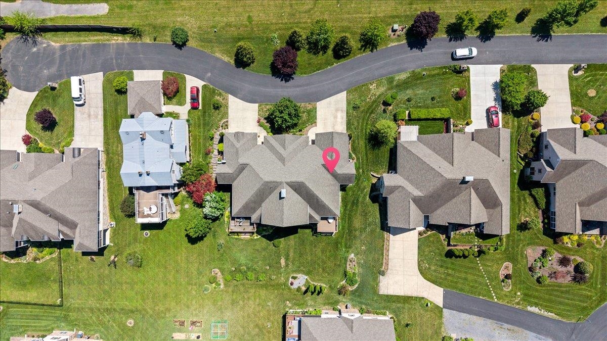 1720 SHERRY LN, HARRISONBURG, Virginia 22801, 3 Bedrooms Bedrooms, ,4 BathroomsBathrooms,Residential,1720 Sherry Ln.,1720 SHERRY LN,677541 MLS # 677541