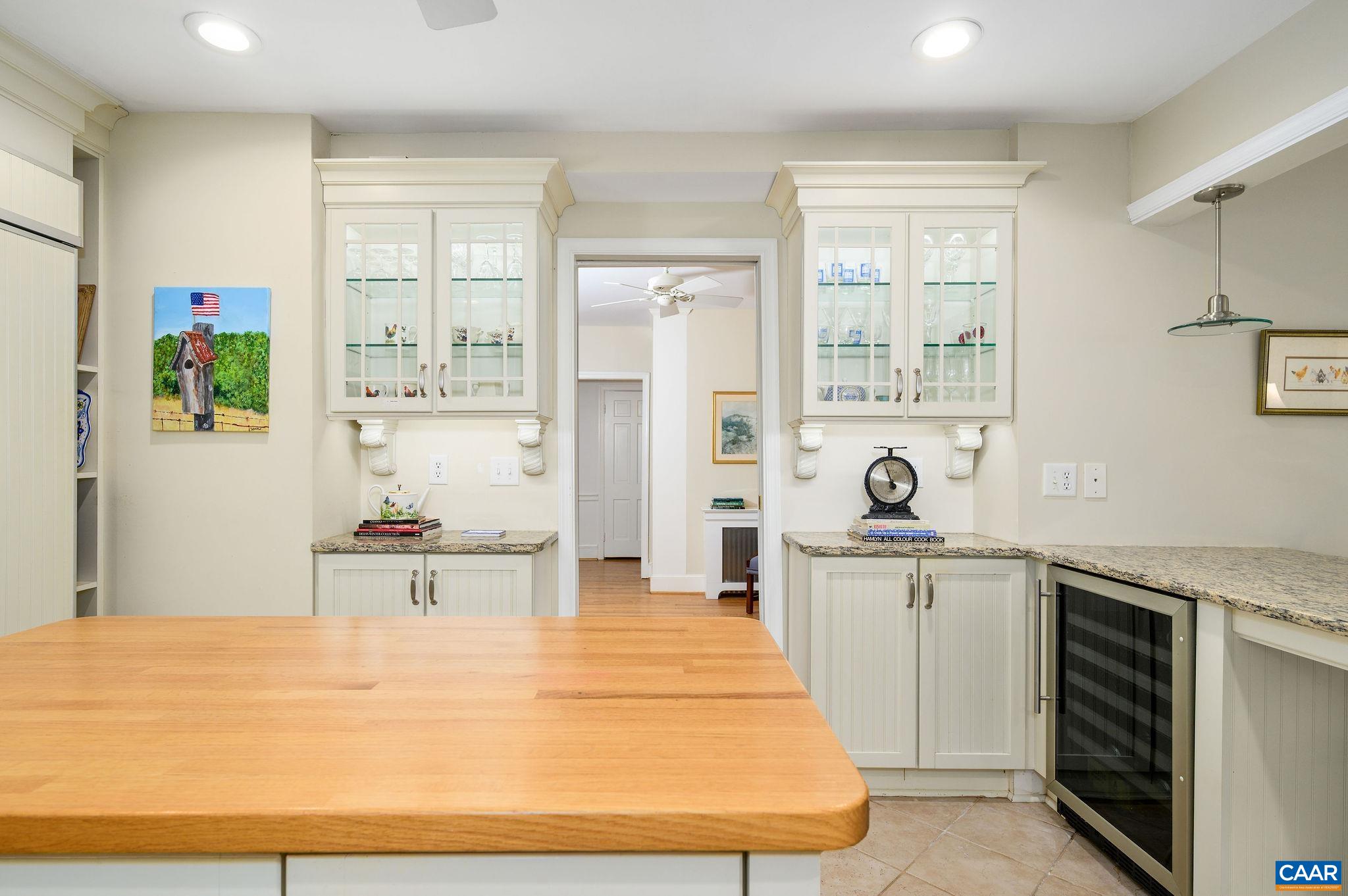 325 KENT RD, CHARLOTTESVILLE, Virginia 22903, 4 Bedrooms Bedrooms, ,5 BathroomsBathrooms,Residential,325 KENT RD,677829 MLS # 677829