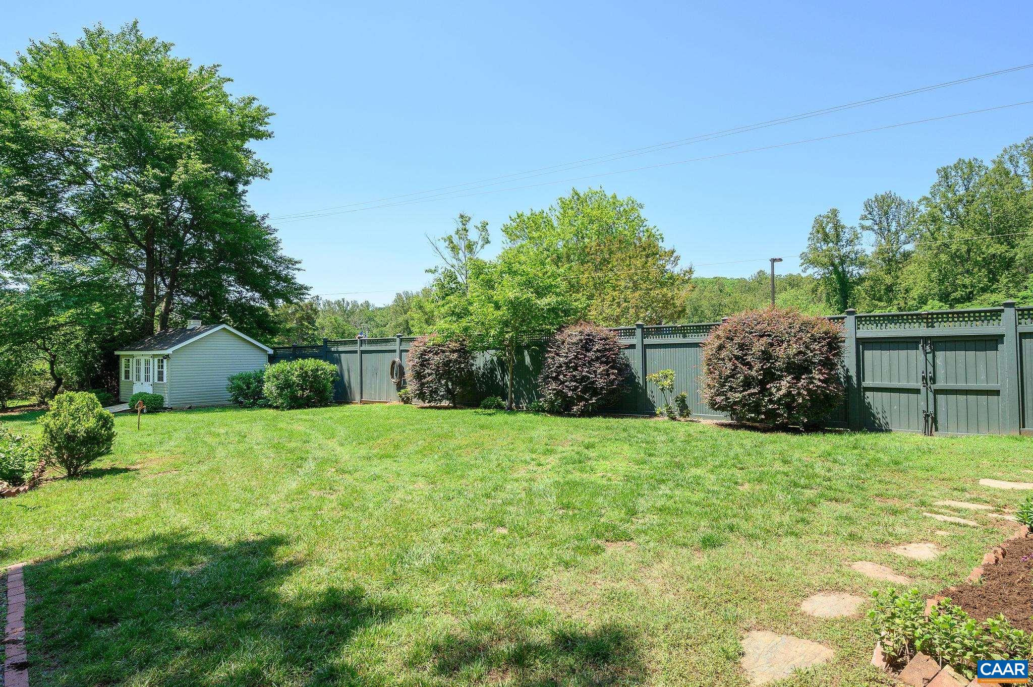 325 KENT RD, CHARLOTTESVILLE, Virginia 22903, 4 Bedrooms Bedrooms, ,5 BathroomsBathrooms,Residential,325 KENT RD,677829 MLS # 677829