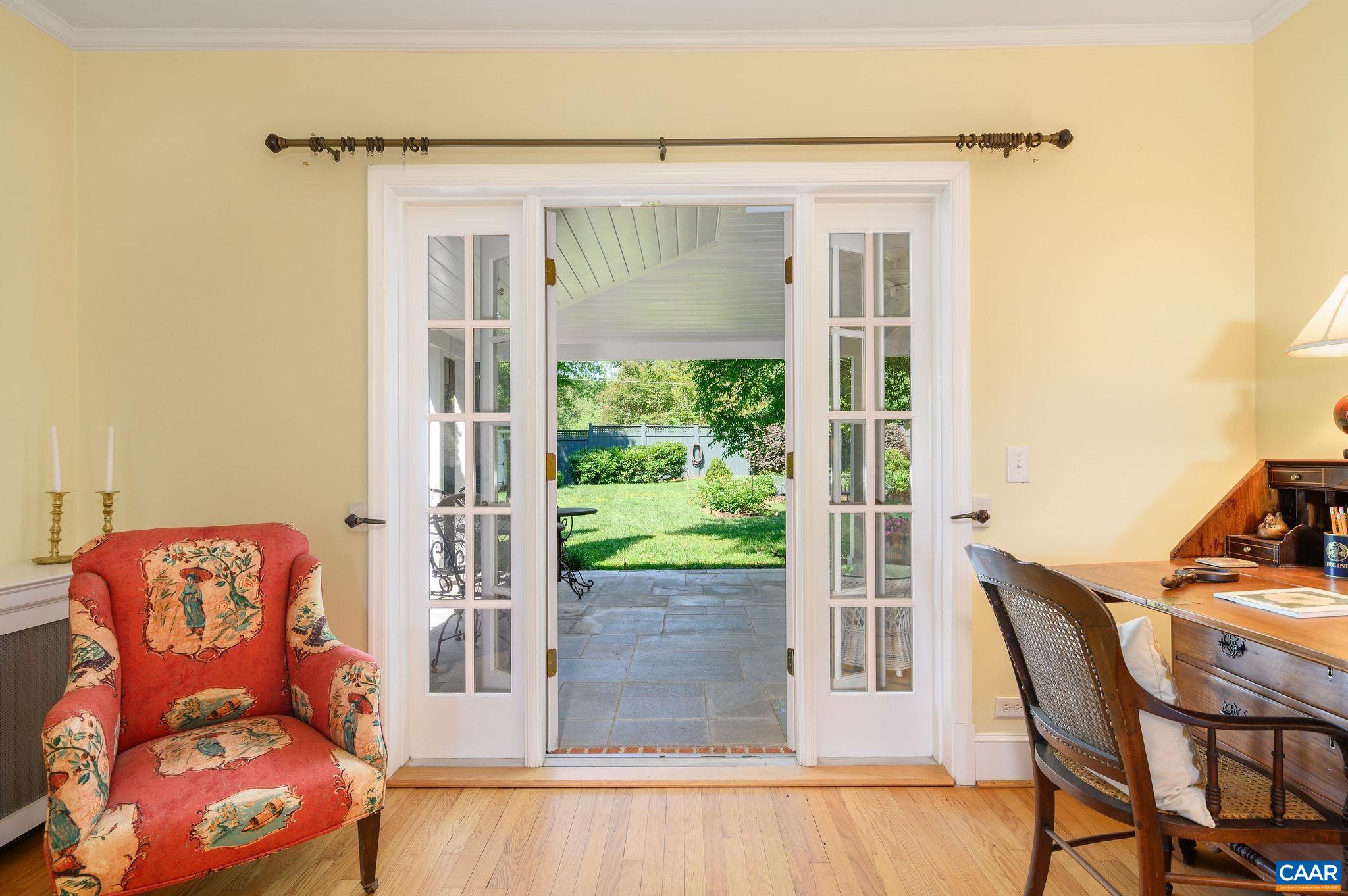 325 KENT RD, CHARLOTTESVILLE, Virginia 22903, 4 Bedrooms Bedrooms, ,5 BathroomsBathrooms,Residential,325 KENT RD,677829 MLS # 677829