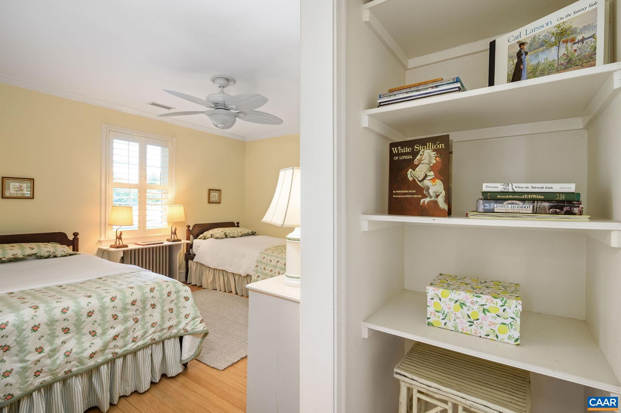 325 KENT RD, CHARLOTTESVILLE, Virginia 22903, 4 Bedrooms Bedrooms, ,5 BathroomsBathrooms,Residential,325 KENT RD,677829 MLS # 677829