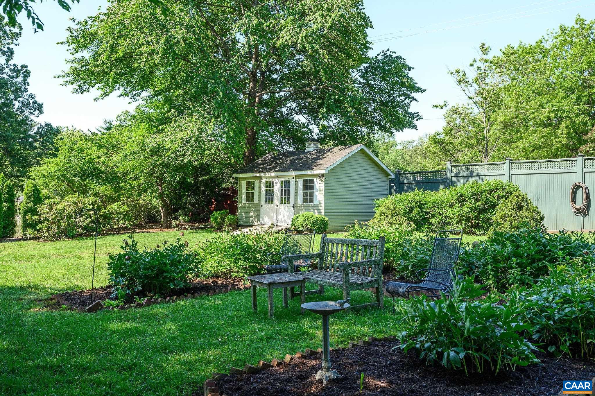 325 KENT RD, CHARLOTTESVILLE, Virginia 22903, 4 Bedrooms Bedrooms, ,5 BathroomsBathrooms,Residential,325 KENT RD,677829 MLS # 677829