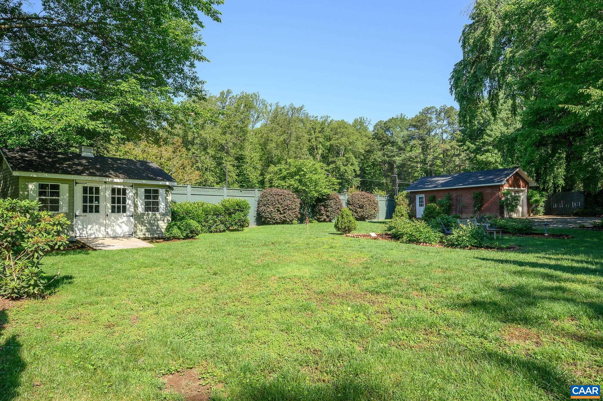 325 KENT RD, CHARLOTTESVILLE, Virginia 22903, 4 Bedrooms Bedrooms, ,5 BathroomsBathrooms,Residential,325 KENT RD,677829 MLS # 677829