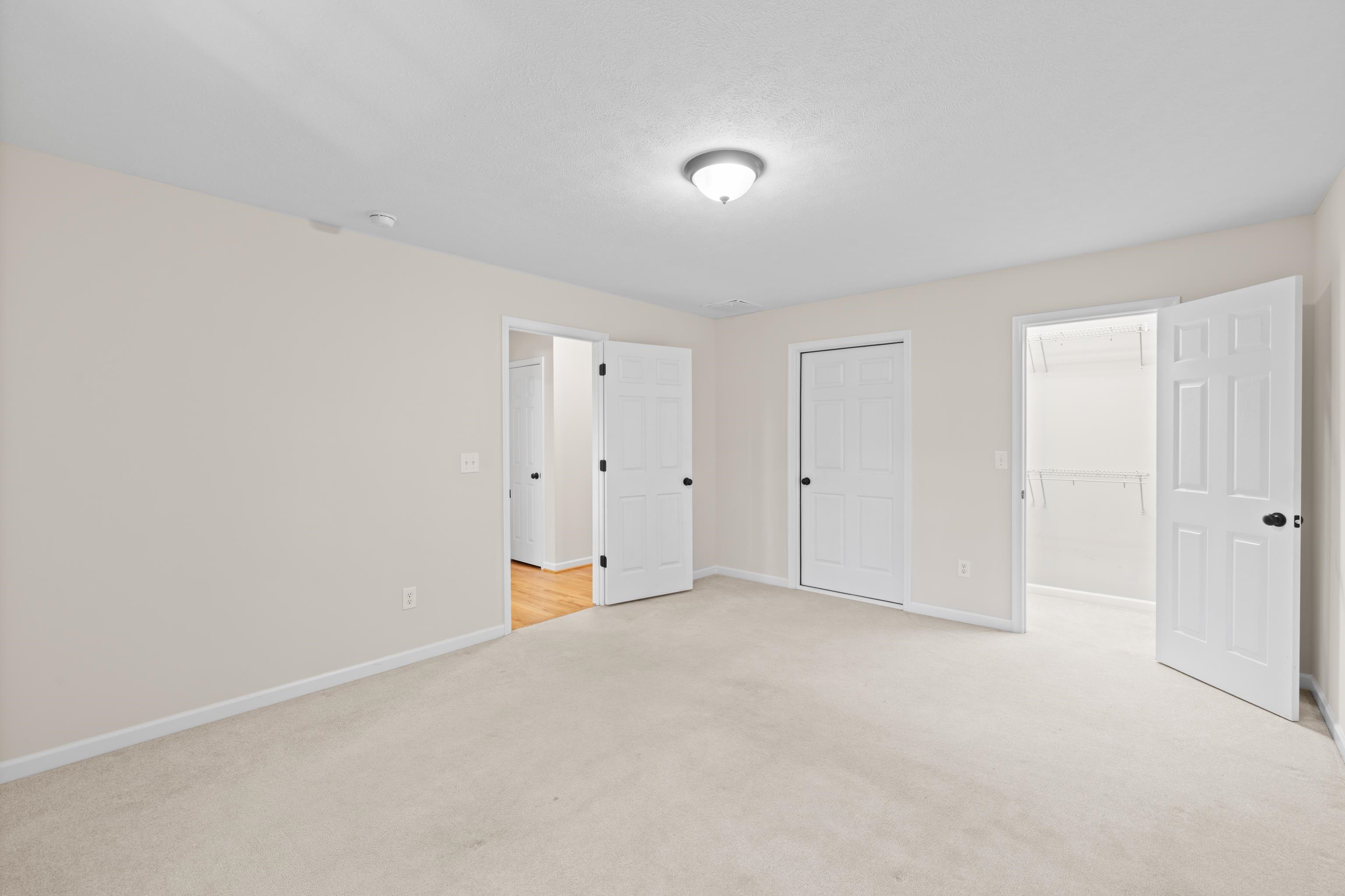 122 COLLINSWOOD DR, STAUNTON, Virginia 24401, 3 Bedrooms Bedrooms, ,2 BathroomsBathrooms,Residential,122 COLLINSWOOD DR,677949 MLS # 677949