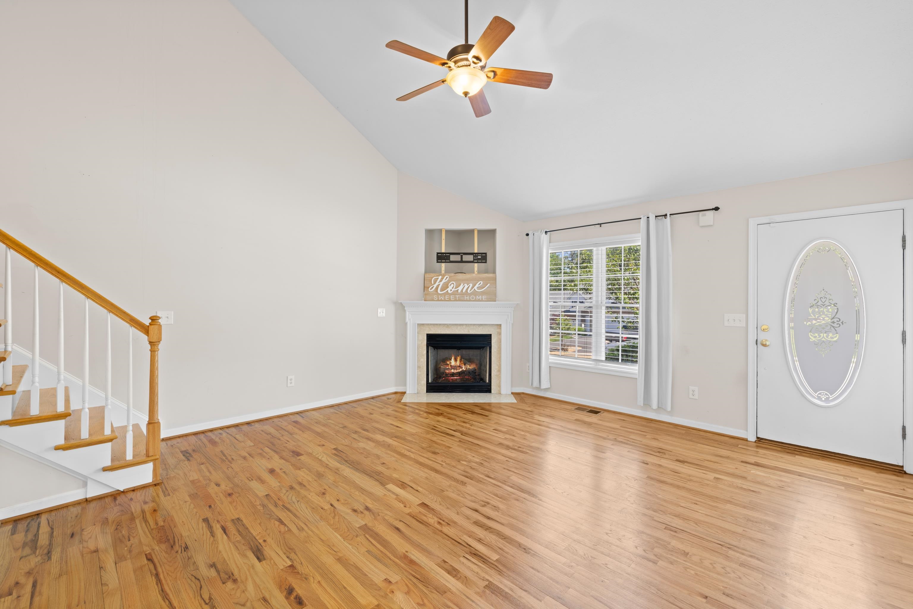 122 COLLINSWOOD DR, STAUNTON, Virginia 24401, 3 Bedrooms Bedrooms, ,2 BathroomsBathrooms,Residential,122 COLLINSWOOD DR,677949 MLS # 677949