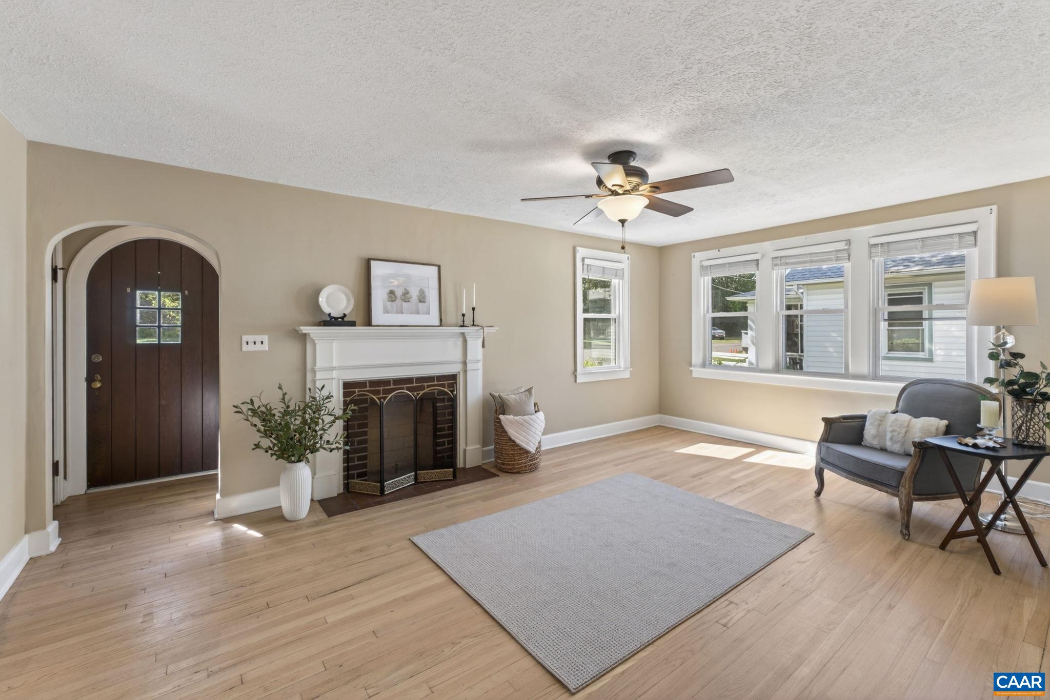 199 N BATH AVE, WAYNESBORO, Virginia 22980, 3 Bedrooms Bedrooms, ,1 BathroomBathrooms,Residential,199 N BATH AVE,677951 MLS # 677951